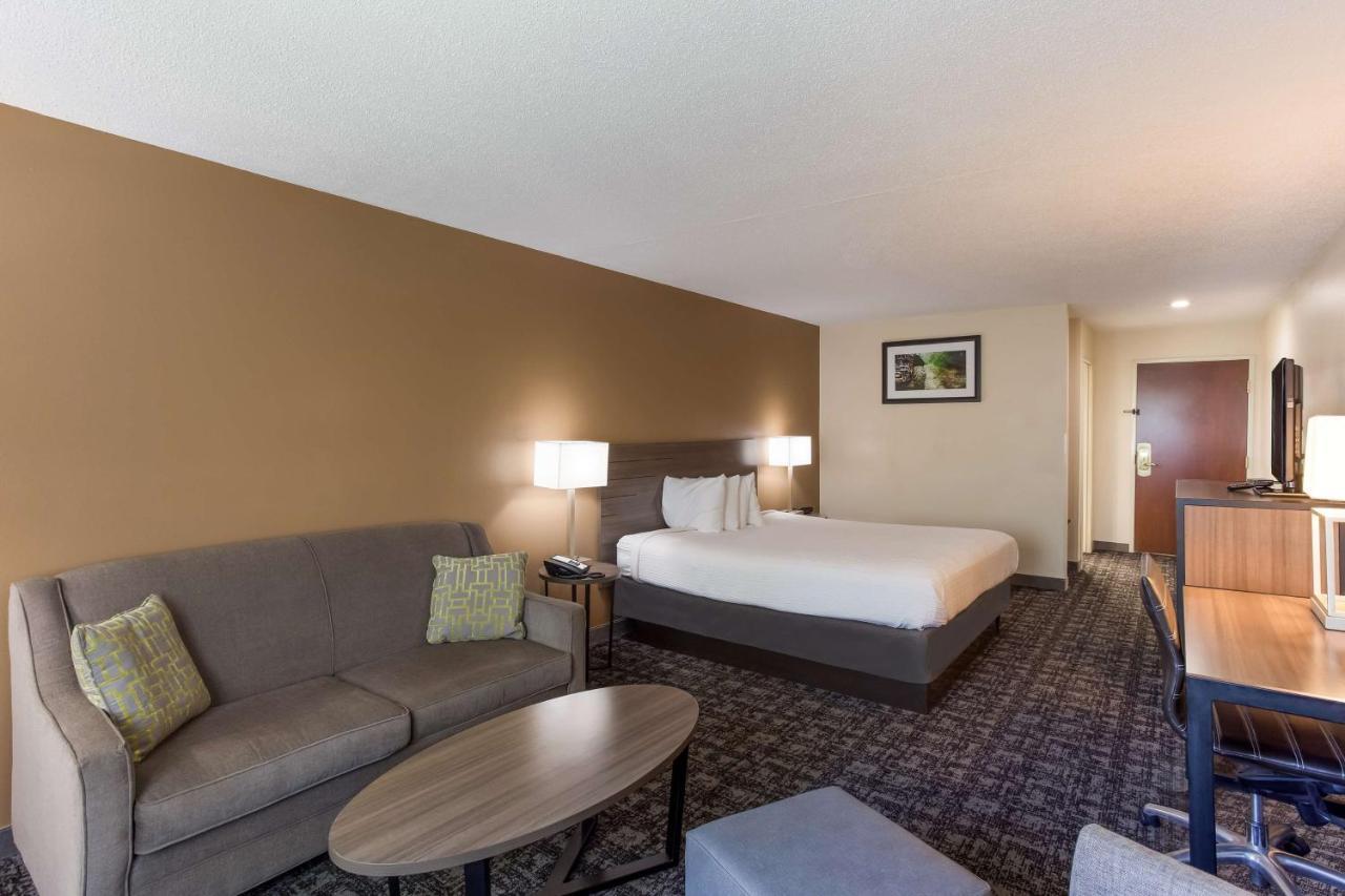 Hotel Western Logan